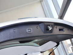 2013款 5.6L 自动 4WD 7座