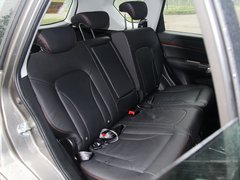 2013款 运动版 1.5T 手动 两驱尊贵型 5座