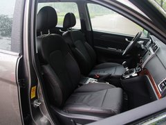 2013款 运动版 1.5T 手动 两驱尊贵型 5座