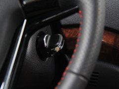 2013款 运动版 1.5T 手动 两驱尊贵型 5座