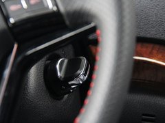2013款 运动版 1.5T 手动 两驱尊贵型 5座