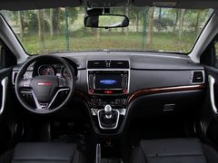 2013款 运动版 1.5T 手动 两驱尊贵型 5座