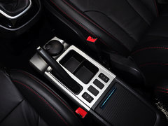 2013款 运动版 1.5T 手动 两驱尊贵型 5座
