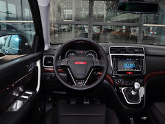 2013款 运动版 1.5T 手动 两驱尊贵型 5座