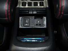 2013款 运动版 1.5T 手动 两驱尊贵型 5座
