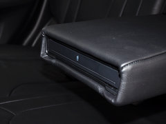 2013款 运动版 1.5T 手动 两驱尊贵型 5座
