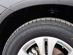2013款 运动版 1.5T 手动 两驱尊贵型 5座