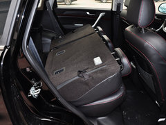 2013款 运动版 1.5T 手动 两驱尊贵型 5座