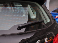 2013款 运动版 1.5T 手动 两驱尊贵型 5座