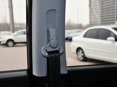 2013款 运动版 1.5T 手动 两驱尊贵型 5座