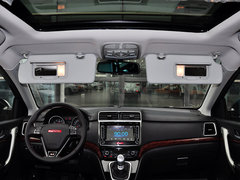 2013款 运动版 1.5T 手动 两驱尊贵型 5座