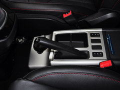 2013款 运动版 1.5T 手动 两驱尊贵型 5座