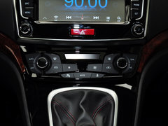 2013款 运动版 1.5T 手动 两驱尊贵型 5座