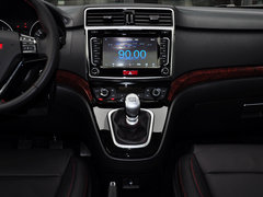 2013款 运动版 1.5T 手动 两驱尊贵型 5座