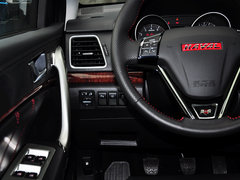 2013款 运动版 1.5T 手动 两驱尊贵型 5座