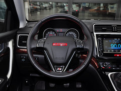 2013款 运动版 1.5T 手动 两驱尊贵型 5座