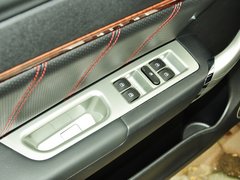 2013款 运动版 1.5T 手动 两驱精英型 5座