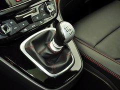 2013款 运动版 1.5T 手动 两驱精英型 5座