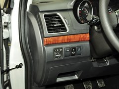 2013款 运动版 1.5T 手动 两驱精英型 5座