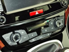 2013款 运动版 1.5T 手动 两驱精英型 5座