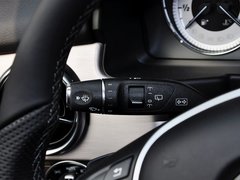 2013款 GLK300 3.0L 自动 四驱动感天窗型 5座