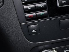 2013款 GLK300 3.0L 自动 四驱动感天窗型 5座