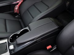 2013款 GLK300 3.0L 自动 四驱动感天窗型 5座
