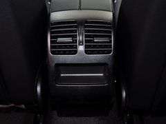 2013款 GLK300 3.0L 自动 四驱动感天窗型 5座