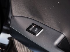2013款 GLK300 3.0L 自动 四驱动感天窗型 5座