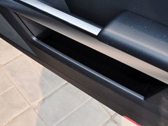 2013款 GLK300 3.0L 自动 四驱动感天窗型 5座