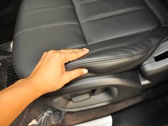 2014款 3.0T 自动 V6智利红限量版