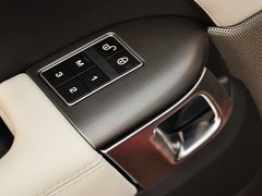 2014款 3.0T 自动 V6智利红限量版