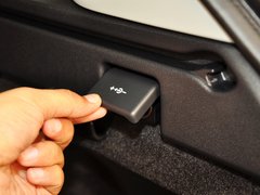 2014款 3.0T 自动 V6智利红限量版