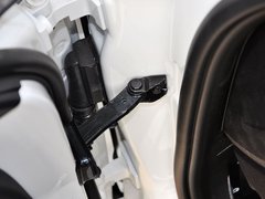 2013款 320i 2.0T 时尚型 旅行版