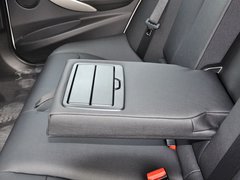 2013款 320i 2.0T 时尚型 旅行版