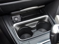 2013款 320i 2.0T 时尚型 旅行版