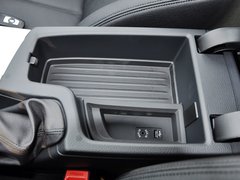 2013款 320i 2.0T 时尚型 旅行版