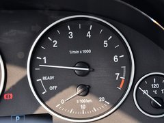 2013款 320i 2.0T 时尚型 旅行版