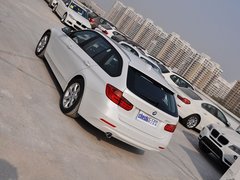 2013款 320i 2.0T 时尚型 旅行版