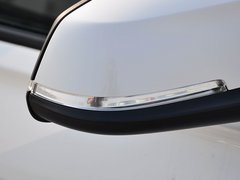 2013款 320i 2.0T 时尚型 旅行版