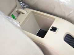 2013款 E150 EV 电动版