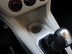 2014款 1.6L 手动 时尚型