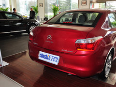 2014款 1.6L 自动 时尚型