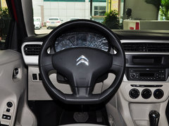 2014款 1.6L 自动 时尚型
