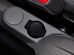 2014款 1.6L 自动 时尚型