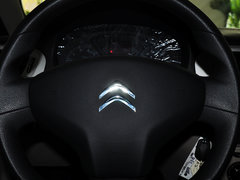 2014款 1.6L 自动 时尚型
