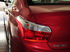 2014款 1.6L 自动 时尚型