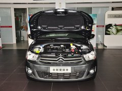 2014款 1.6L 自动 豪华型