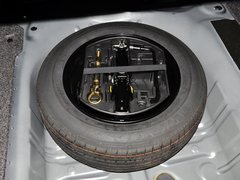 2014款 1.6L 自動(dòng) 豪華型