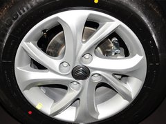 2014款 1.6L 自动 豪华型
